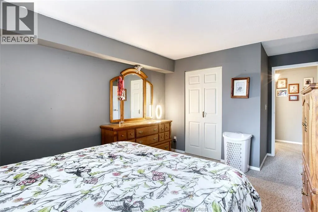 9099 Riverside DRIVE East Unit# W205