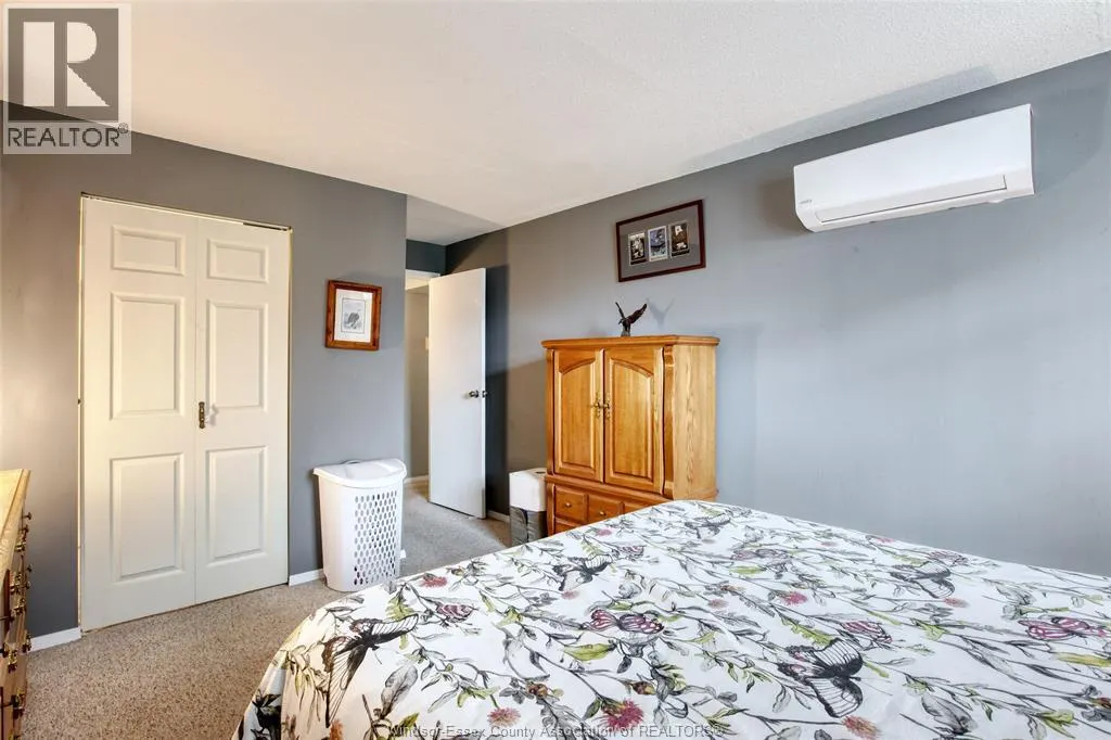9099 Riverside DRIVE East Unit# W205