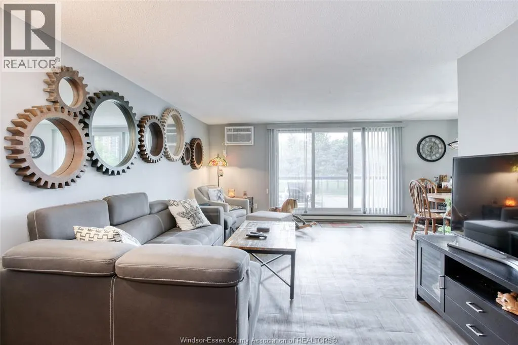 9099 Riverside DRIVE East Unit# W205