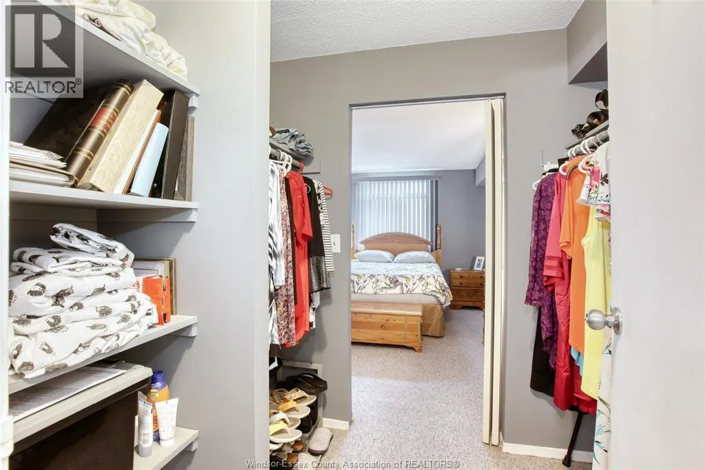 9099 Riverside DRIVE East Unit# W205
