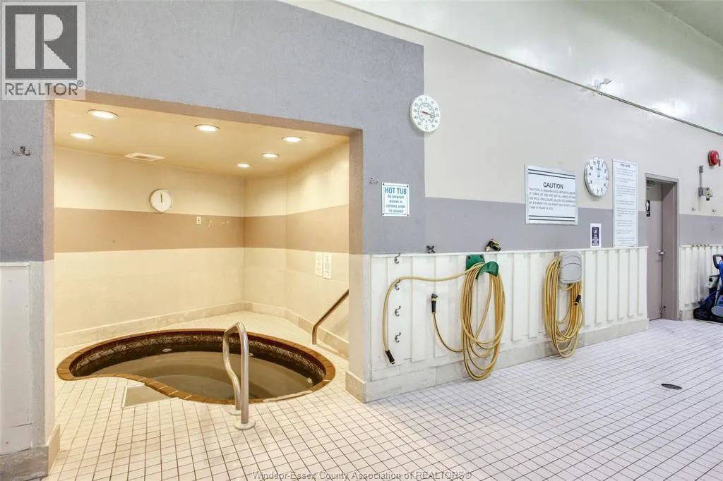 9099 Riverside DRIVE East Unit# W205