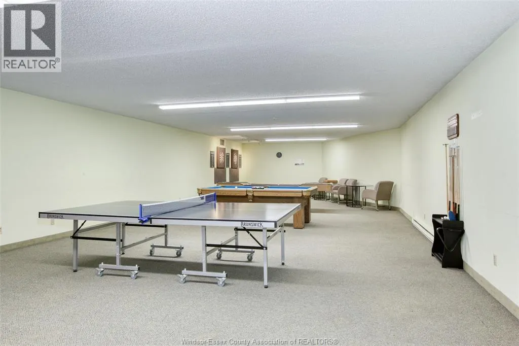 9099 Riverside DRIVE East Unit# W205