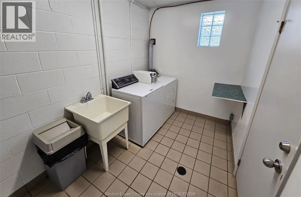 2975 Walker Unit# 301