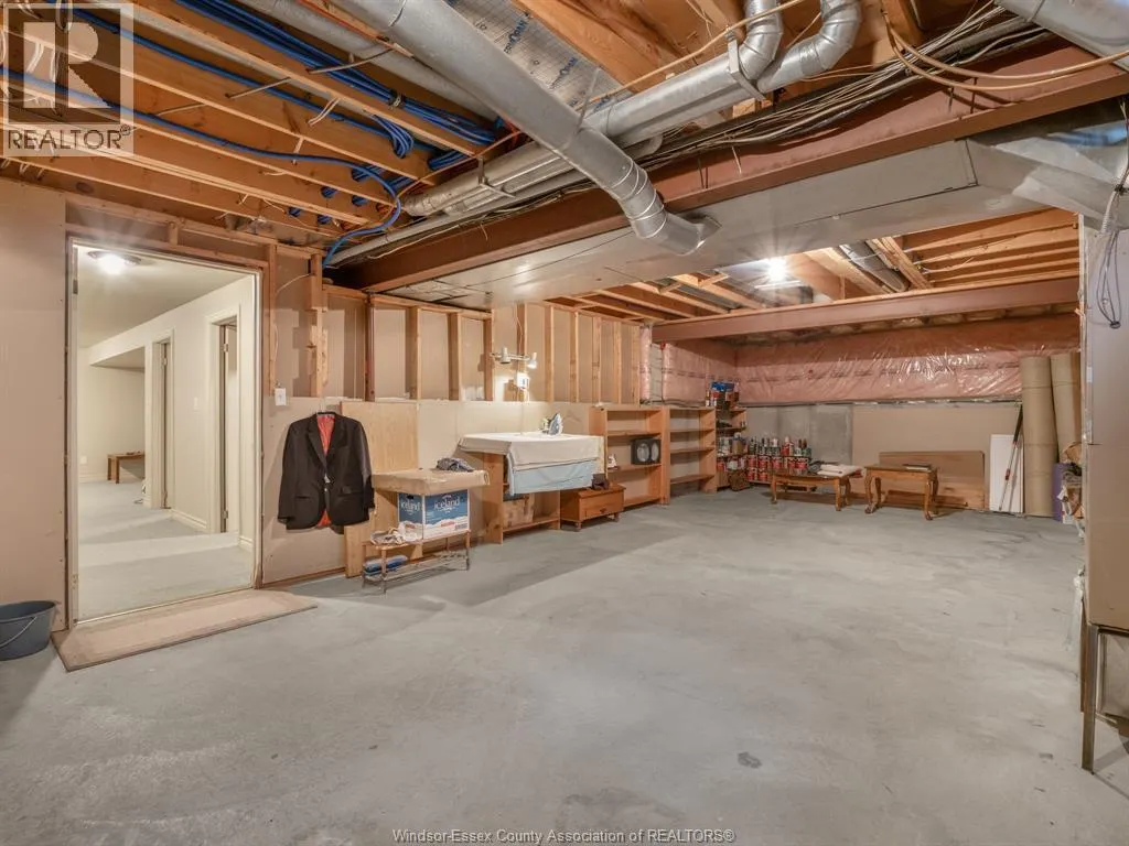 922 LAKE SHORE DRIVE