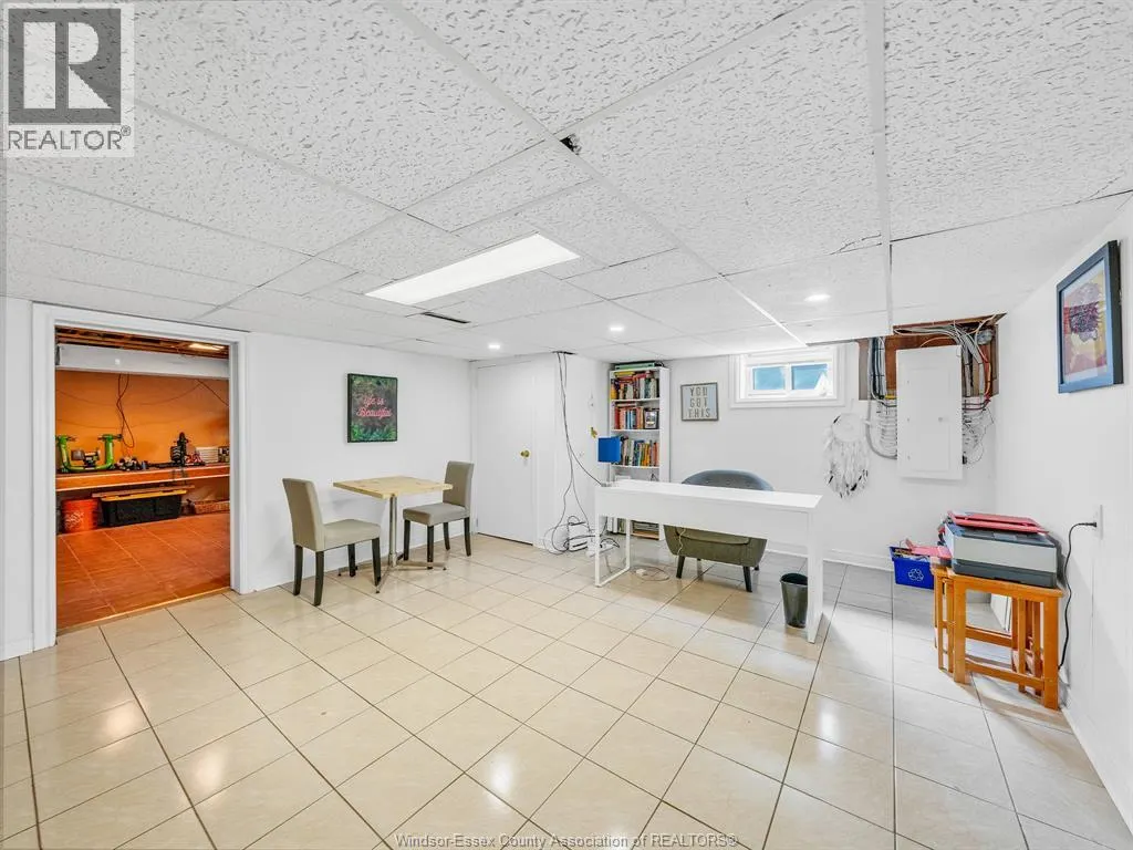 542 CONCESSION RD 2 North