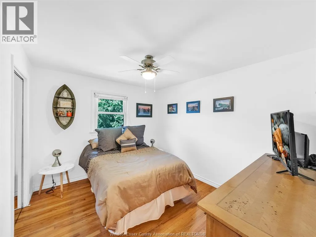 542 CONCESSION RD 2 North
