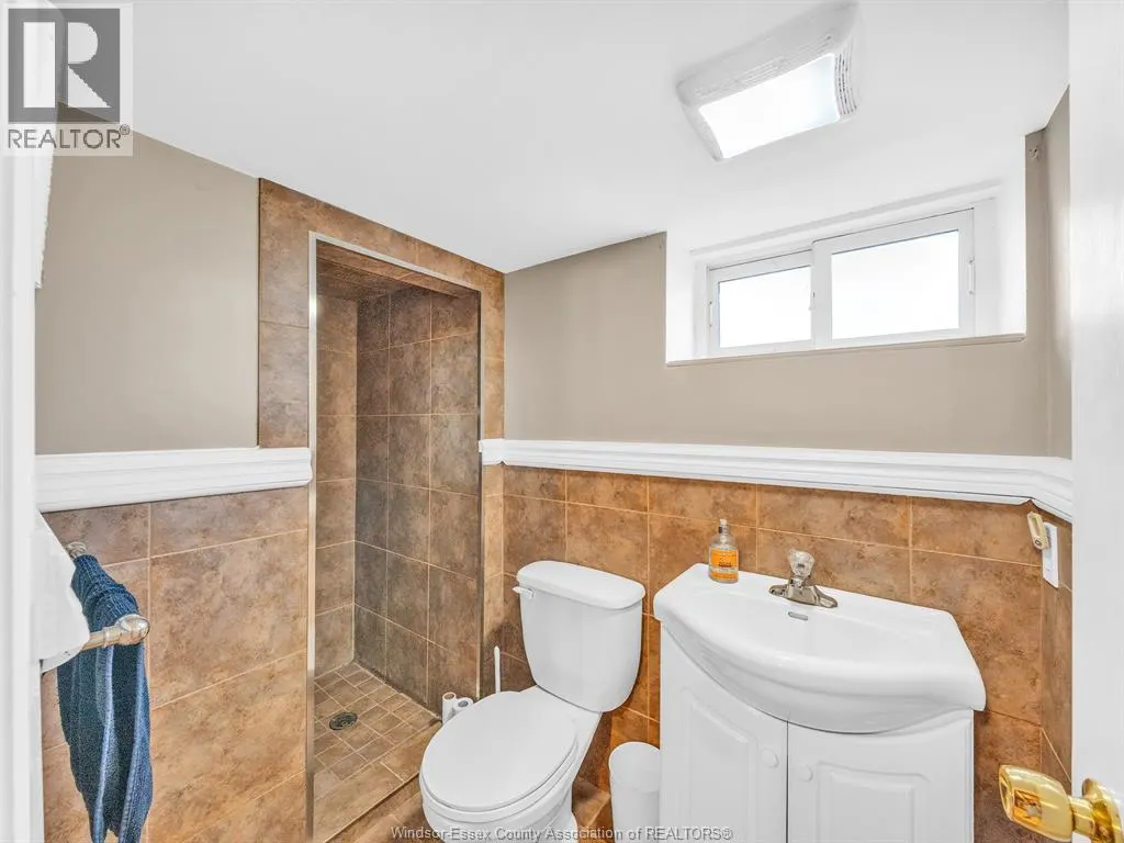 542 CONCESSION RD 2 North