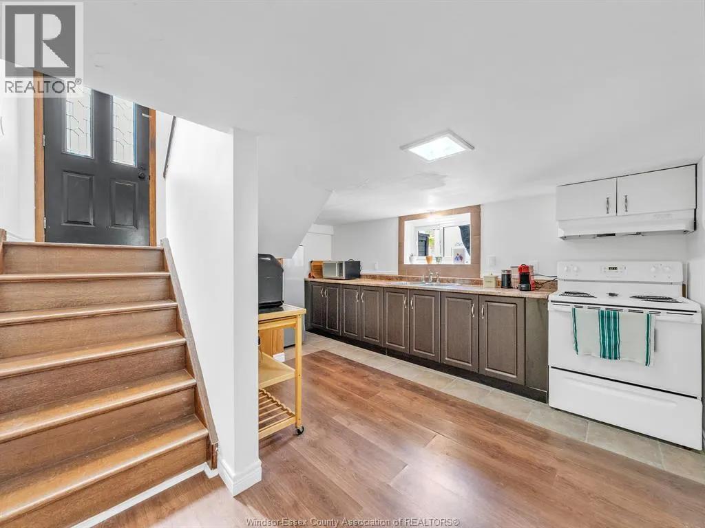 542 CONCESSION RD 2 North