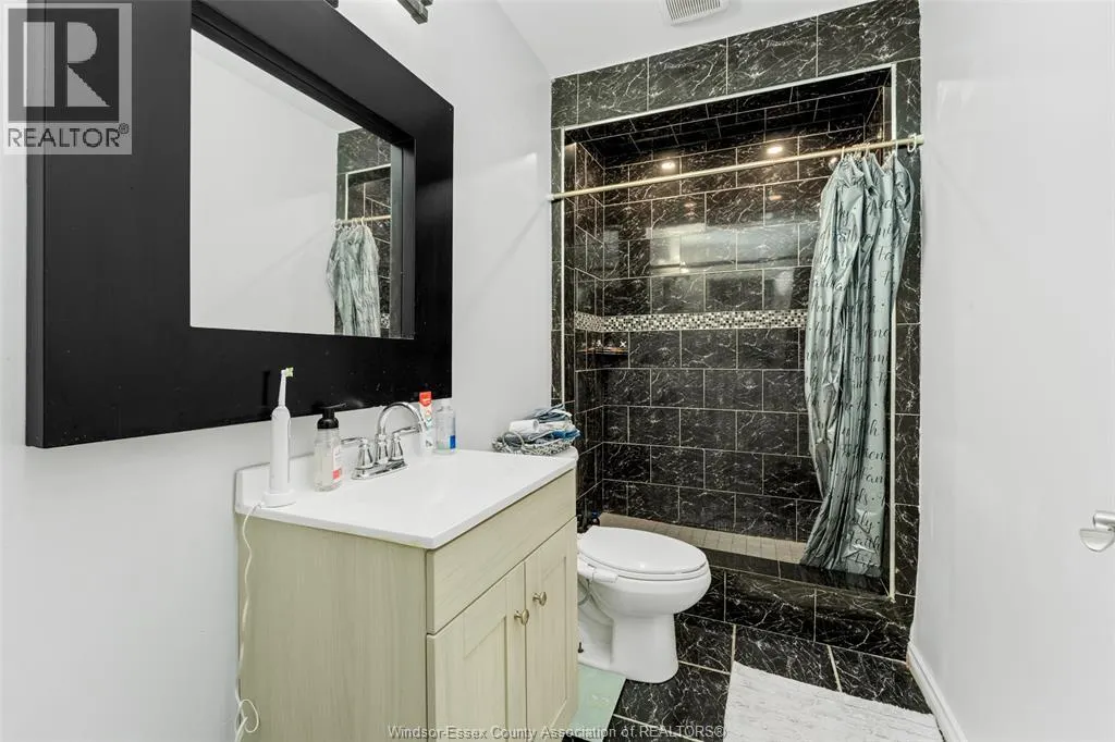 208 BRIEN AVENUE West