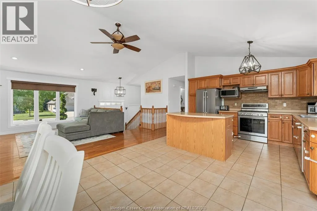 208 BRIEN AVENUE West