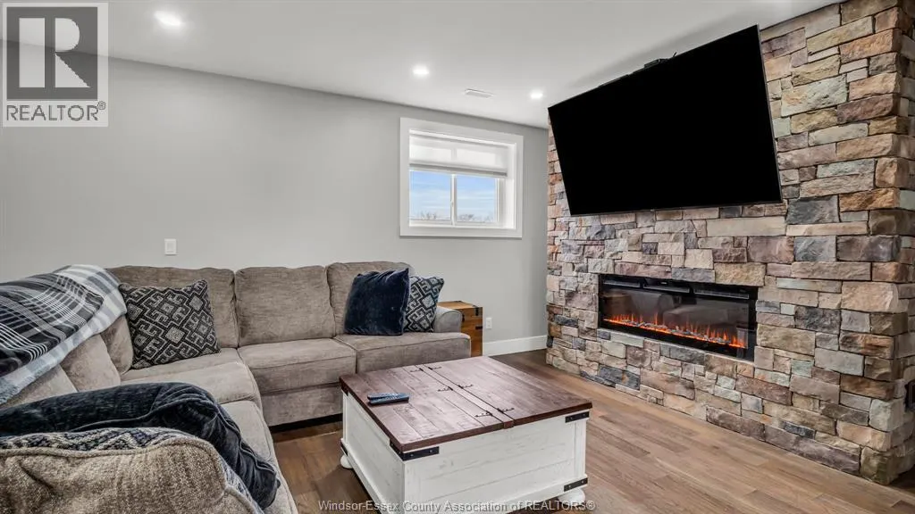 384 Erie View