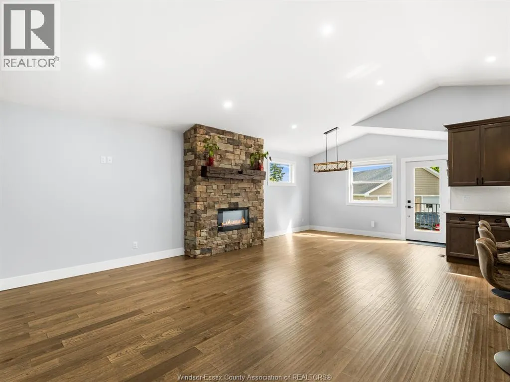384 Erie View