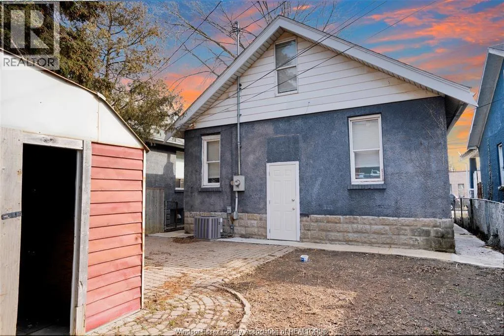 576 SHEPHERD STREET East Unit# UPPER