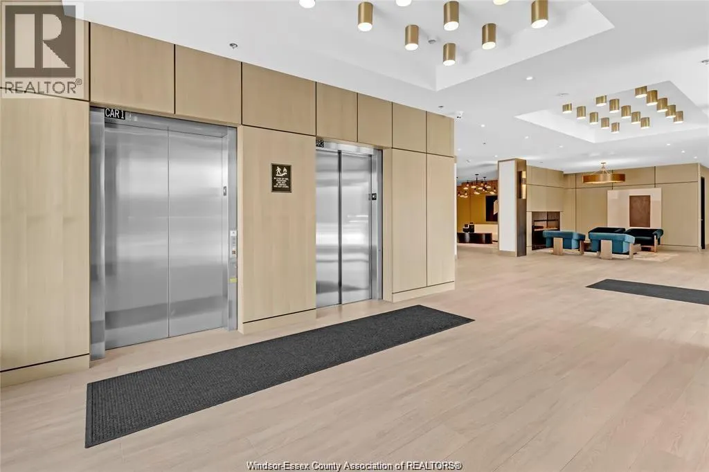 14400 TECUMSEH ROAD East Unit# 213