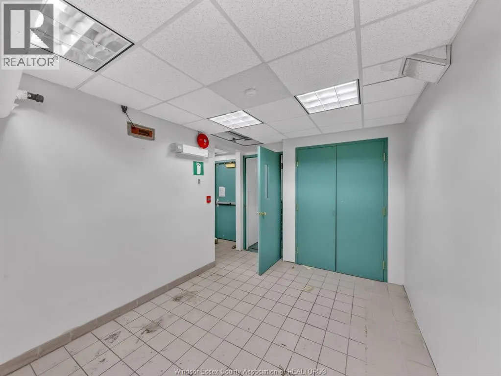 401 OUELLETTE AVENUE