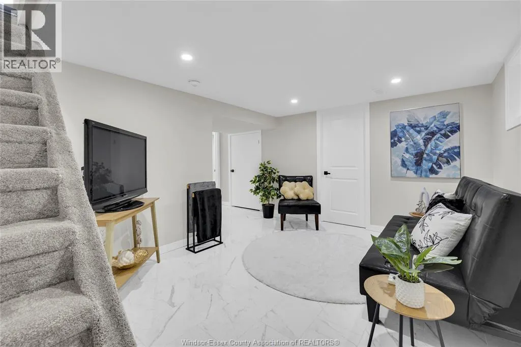 1332 DOUGALL