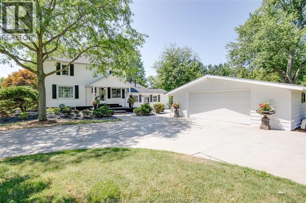 6239 HOLDEN ROAD