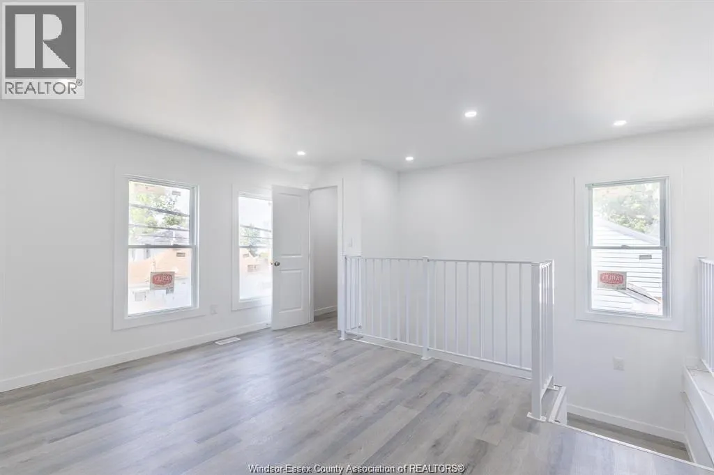 1219-1225 COLLEGE AVENUE