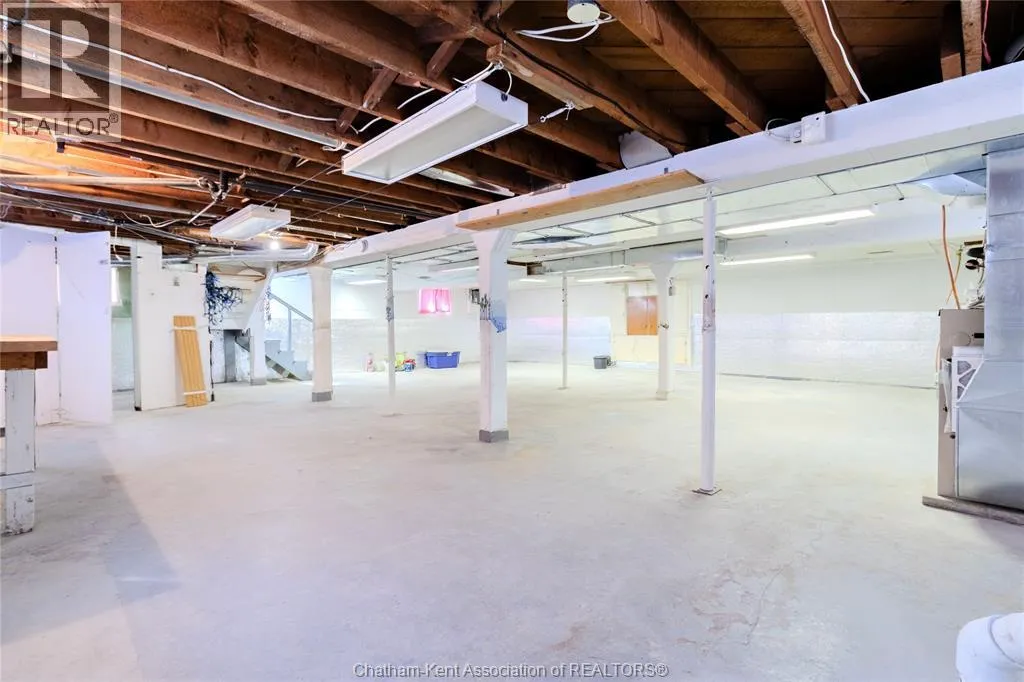 563 MURRAY STREET