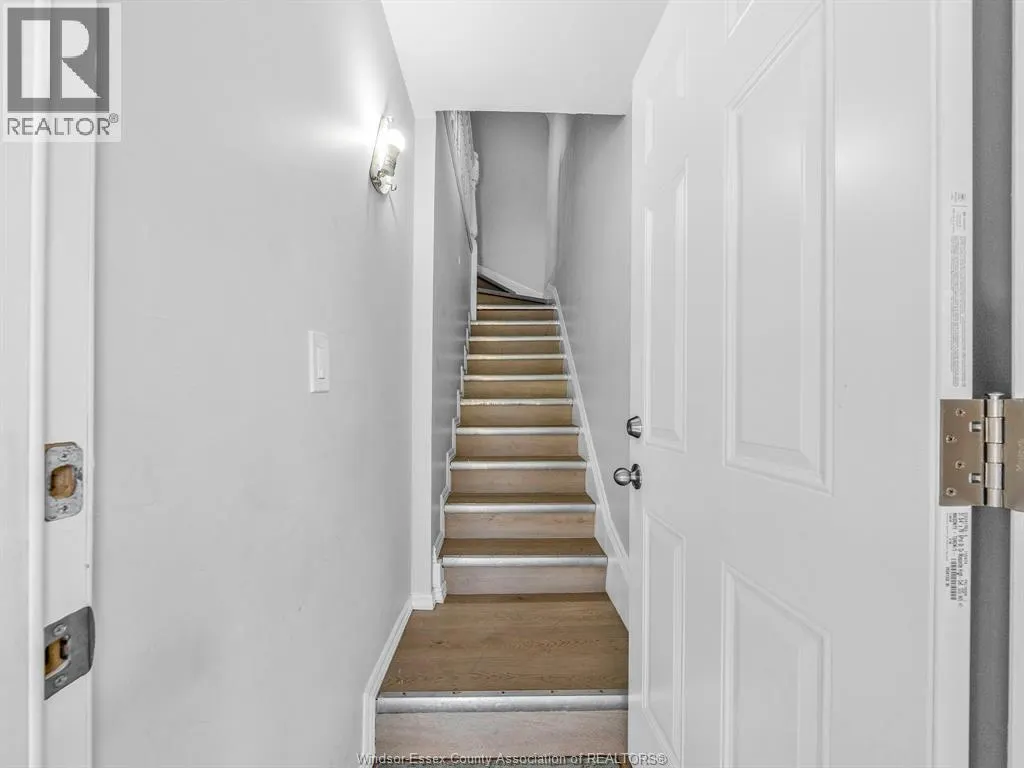 364 CRAWFORD AVENUE