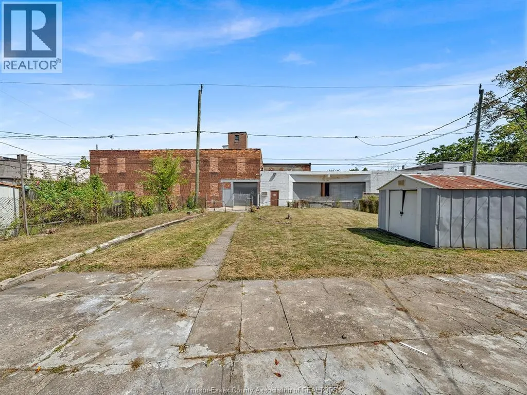 364 CRAWFORD AVENUE