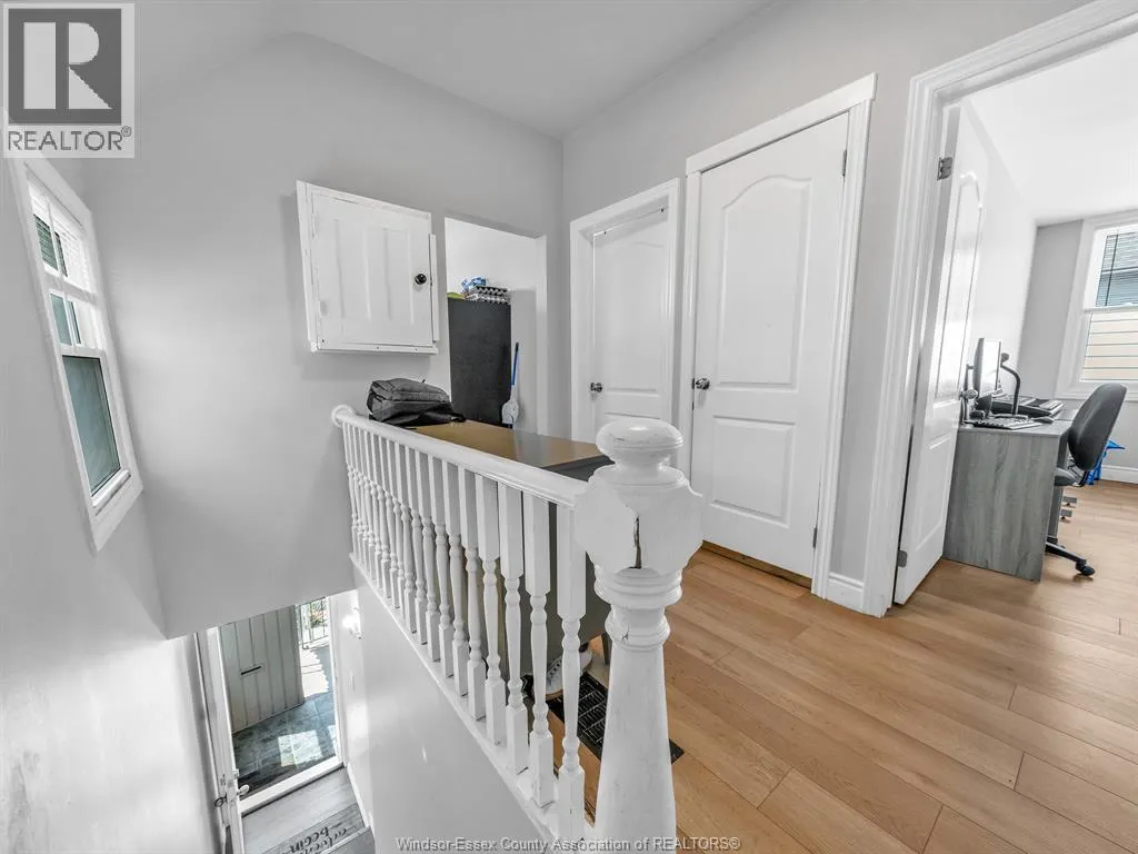 364 CRAWFORD AVENUE