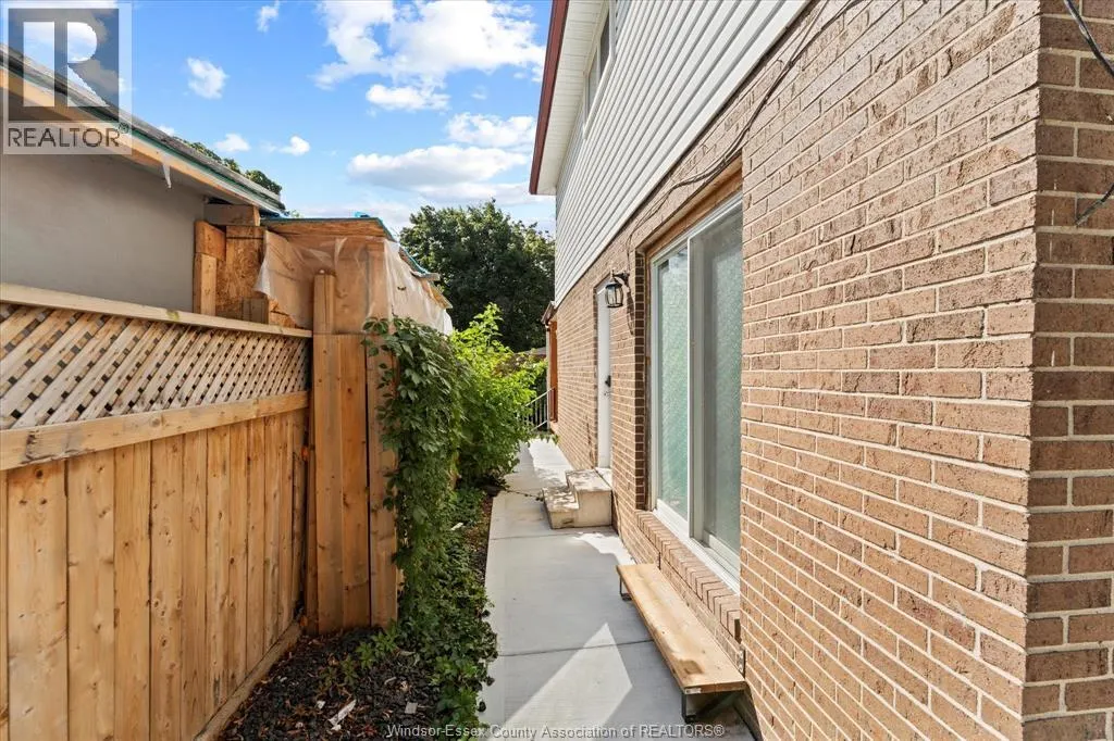 1212 Copperfield PLACE