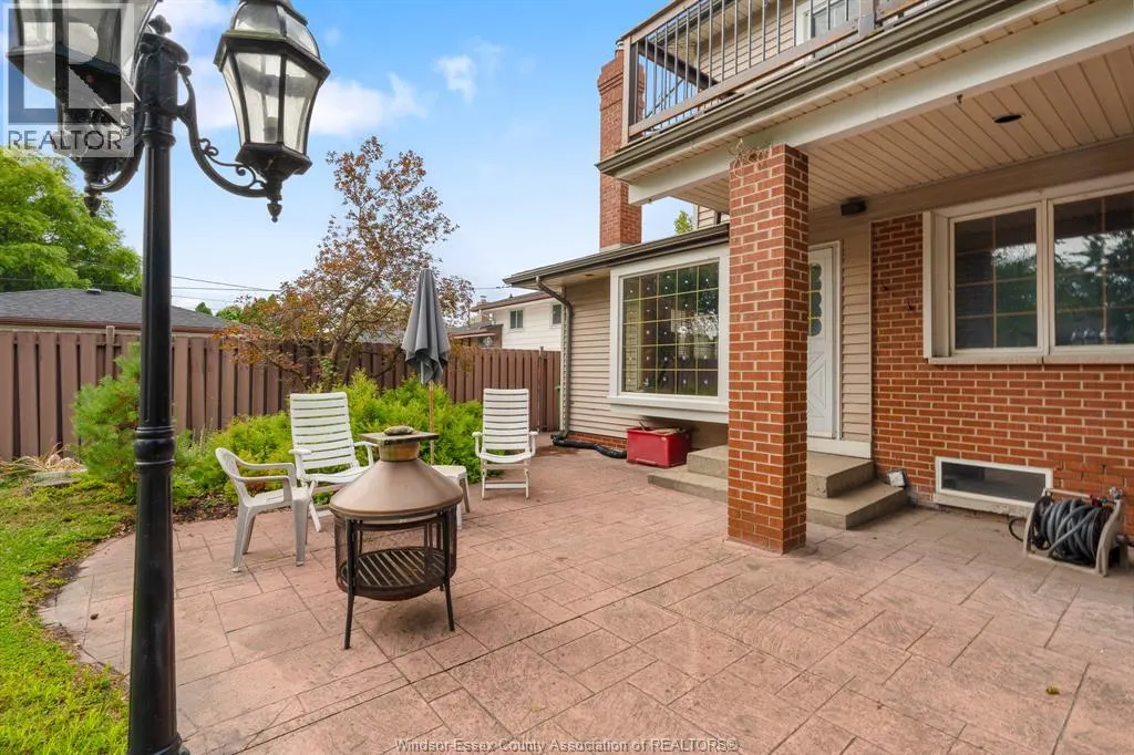 366 GENEVIEVE STREET