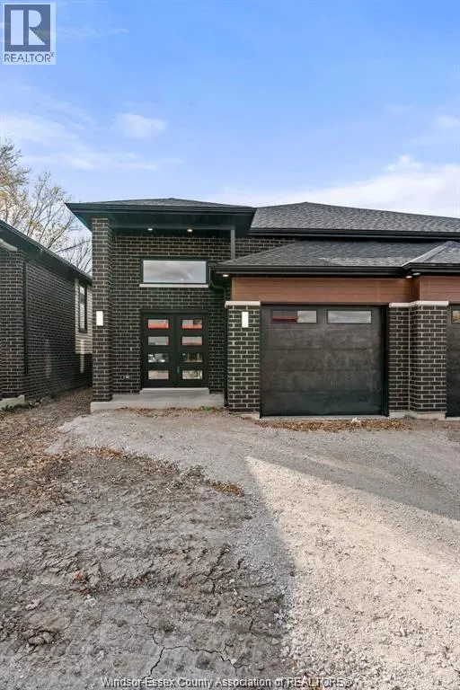 2611 PILLETTE ROAD