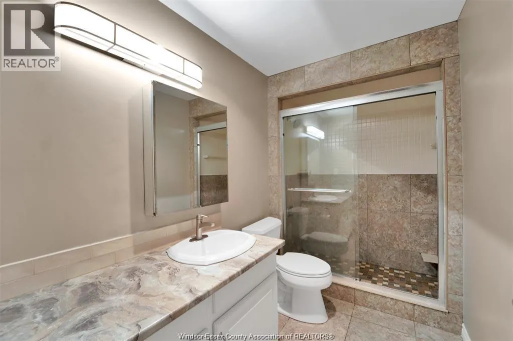 3663 RIVERSIDE DRIVE East Unit# 203