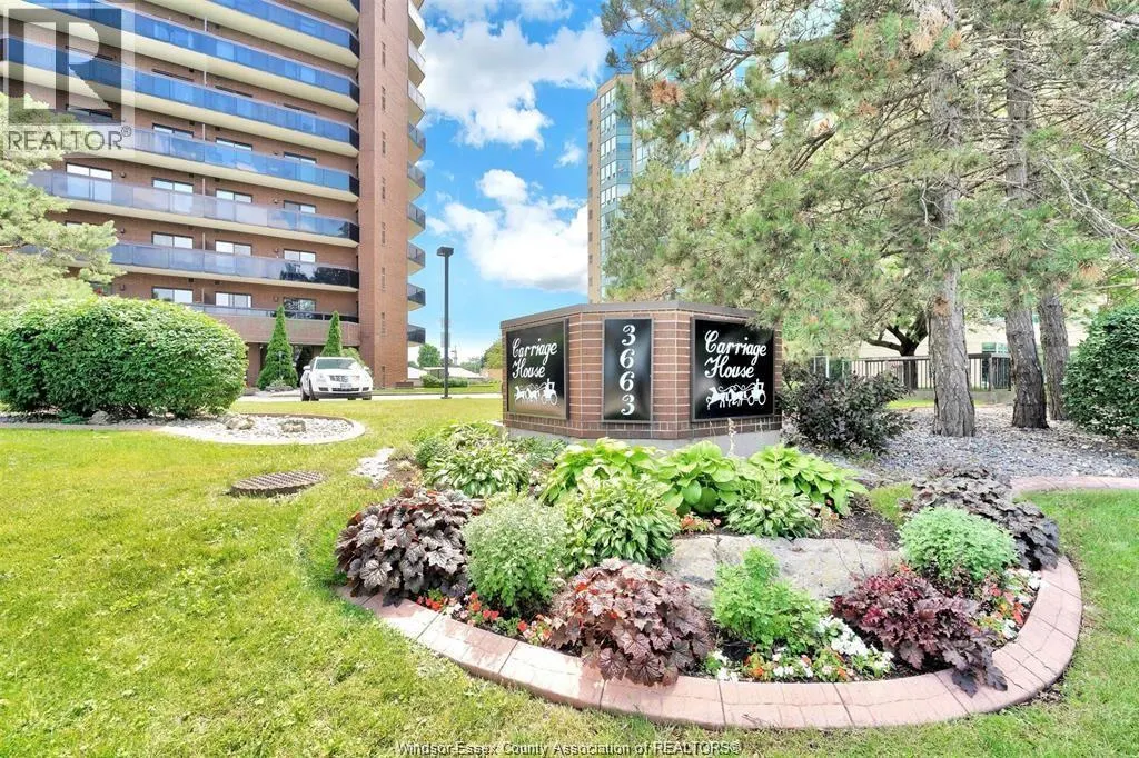 3663 RIVERSIDE DRIVE East Unit# 203