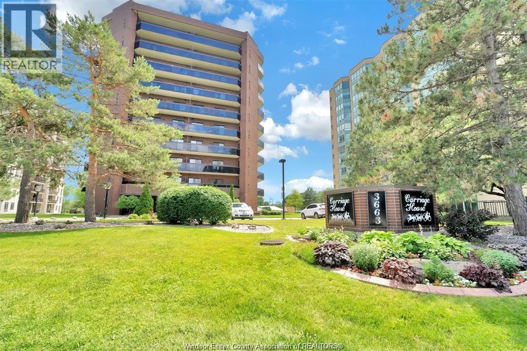 3663 RIVERSIDE DRIVE East Unit# 203