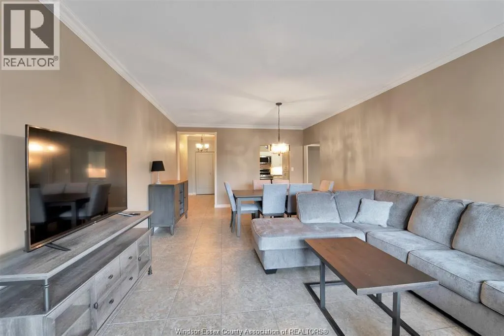 3663 RIVERSIDE DRIVE East Unit# 203