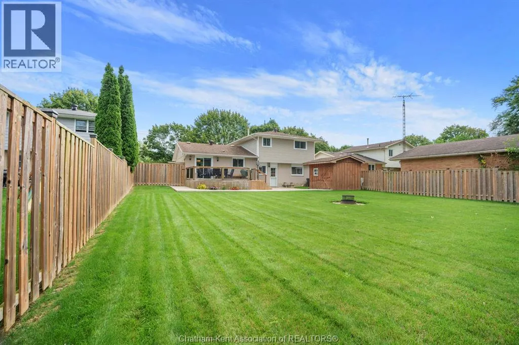 367 MCNAUGHTON AVENUE West