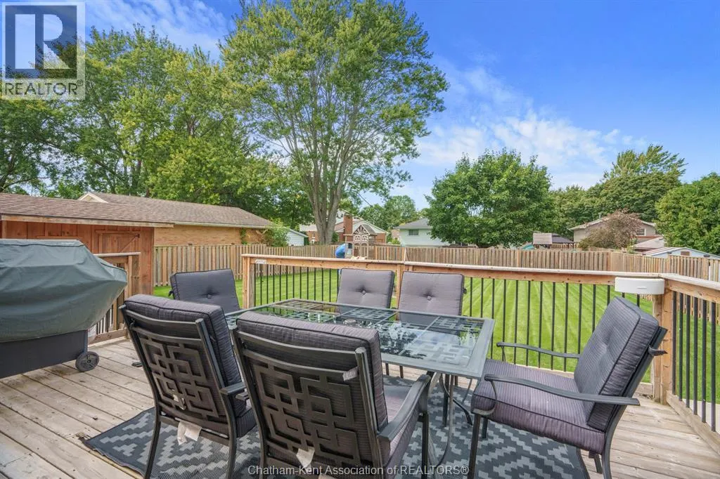 367 MCNAUGHTON AVENUE West