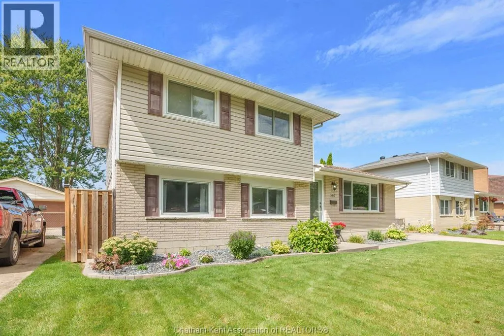 367 MCNAUGHTON AVENUE West
