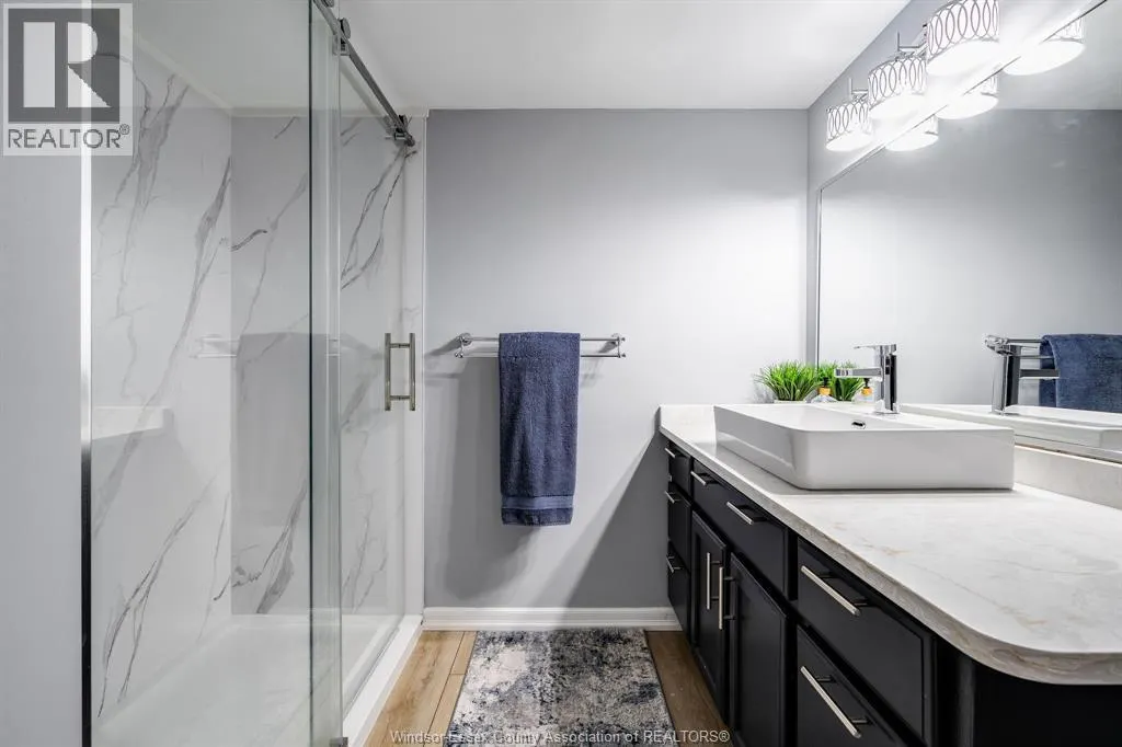 9099 Riverside DRIVE East Unit# 912W