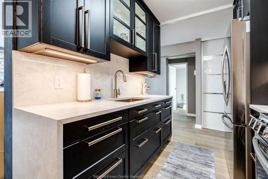 9099 Riverside DRIVE East Unit# 912W