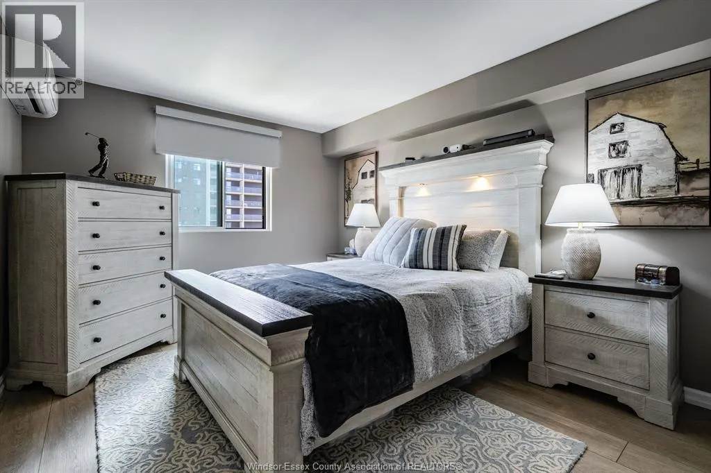 9099 Riverside DRIVE East Unit# 912W