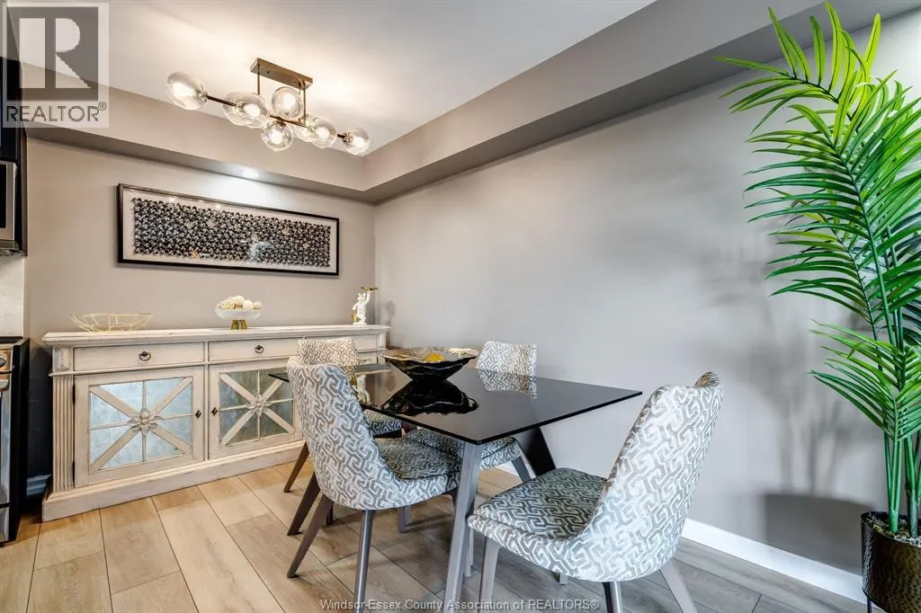 9099 Riverside DRIVE East Unit# 912W
