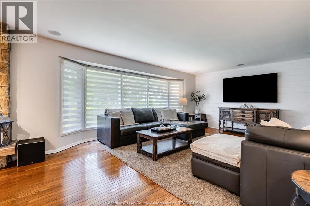 26 CREST VIEW DRIVE