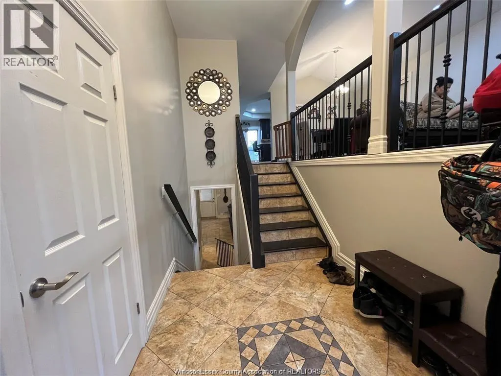 4832 PERIWINKLE CRESCENT Unit# UPPER