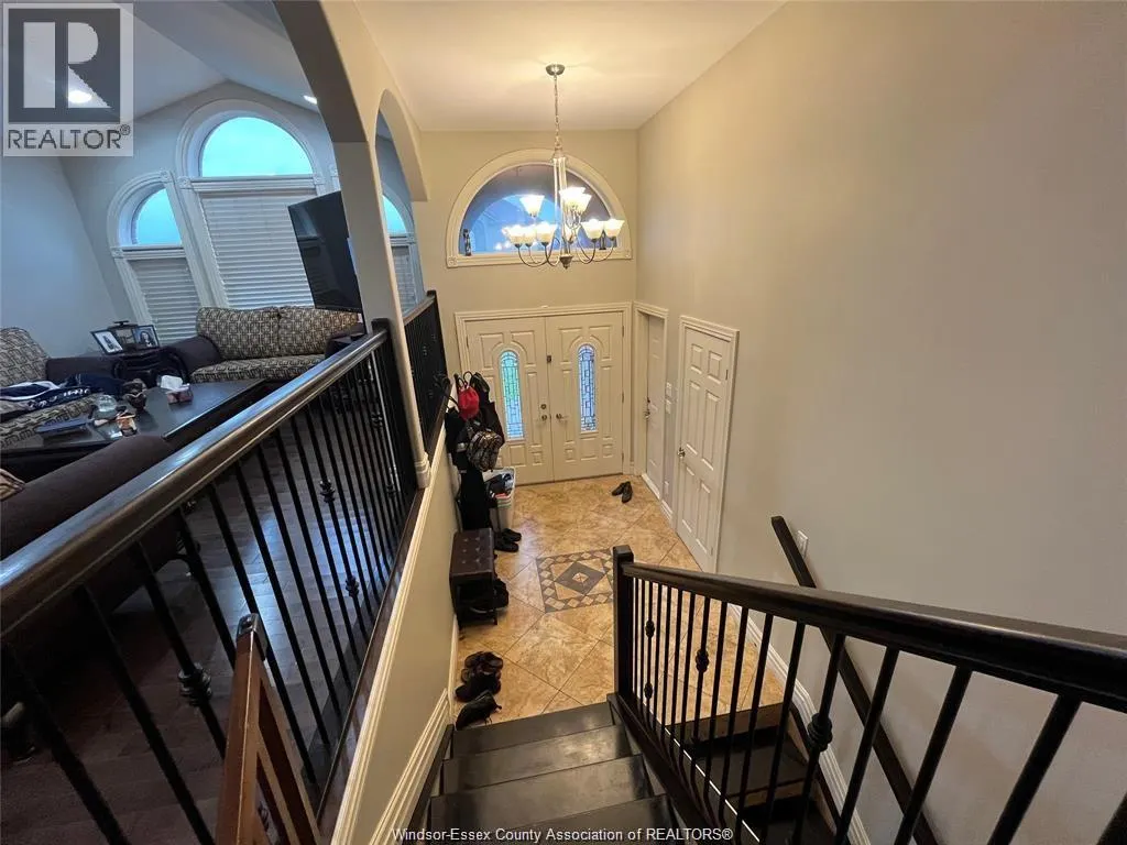 4832 PERIWINKLE CRESCENT Unit# UPPER