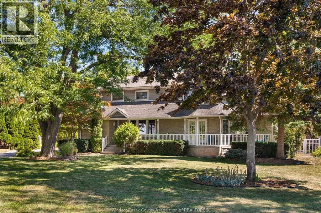 589 FRONT STREET North