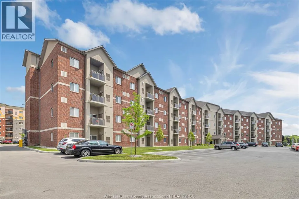1888 WESTVIEW PARK BOULEVARD Unit# 215