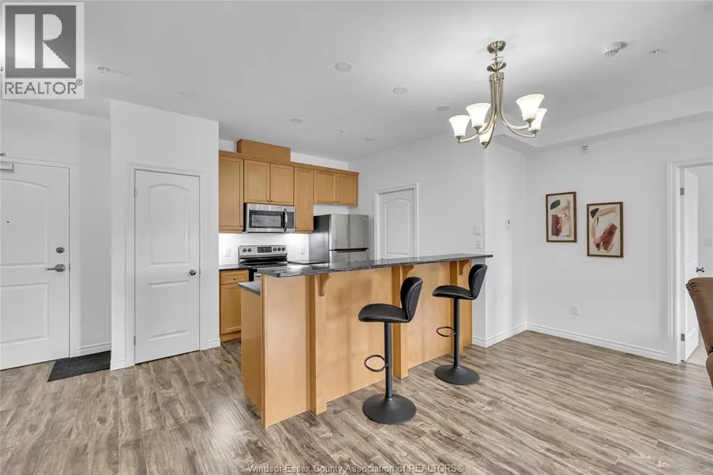 1888 WESTVIEW PARK BOULEVARD Unit# 215