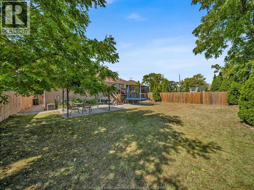 110 SUNSET DRIVE