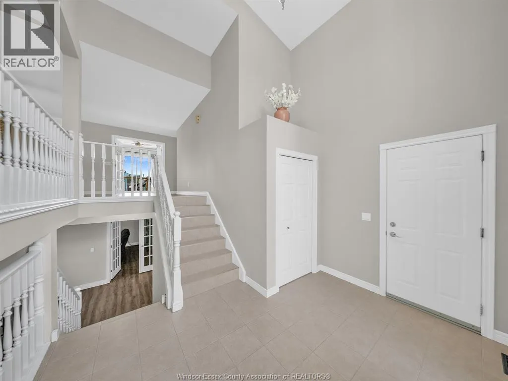 110 SUNSET DRIVE