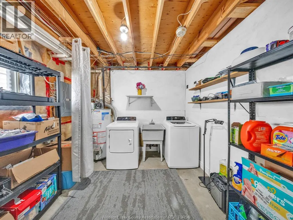 110 SUNSET DRIVE