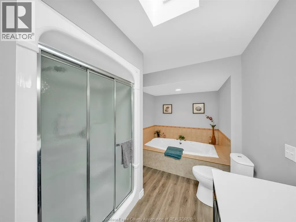 110 SUNSET DRIVE